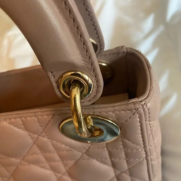 Mini Lady Dior - Picture 11 of 16